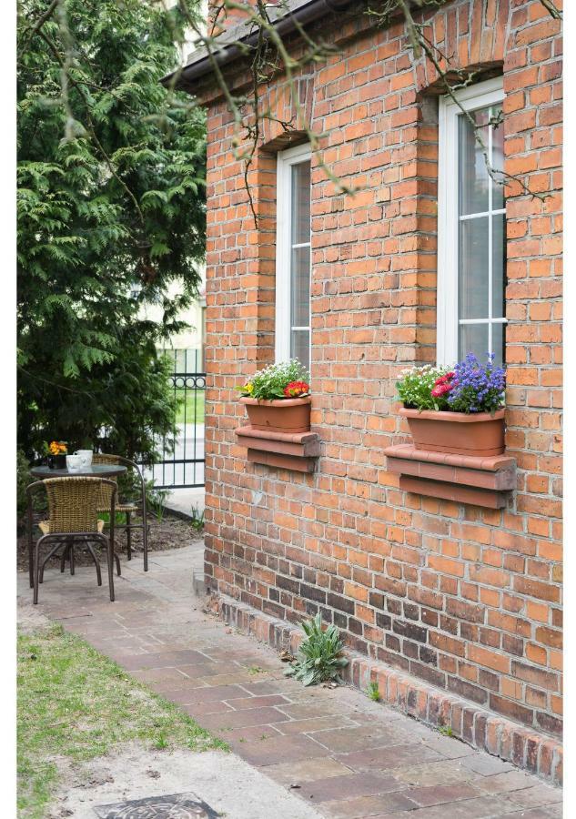 Gostynin Garden Apartment Ngoại thất bức ảnh
